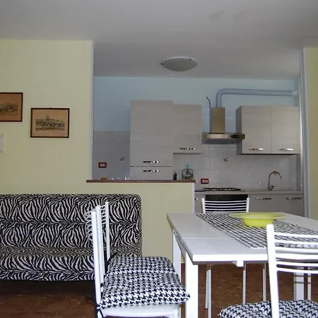 Condominio Tamina דירה ביביונה